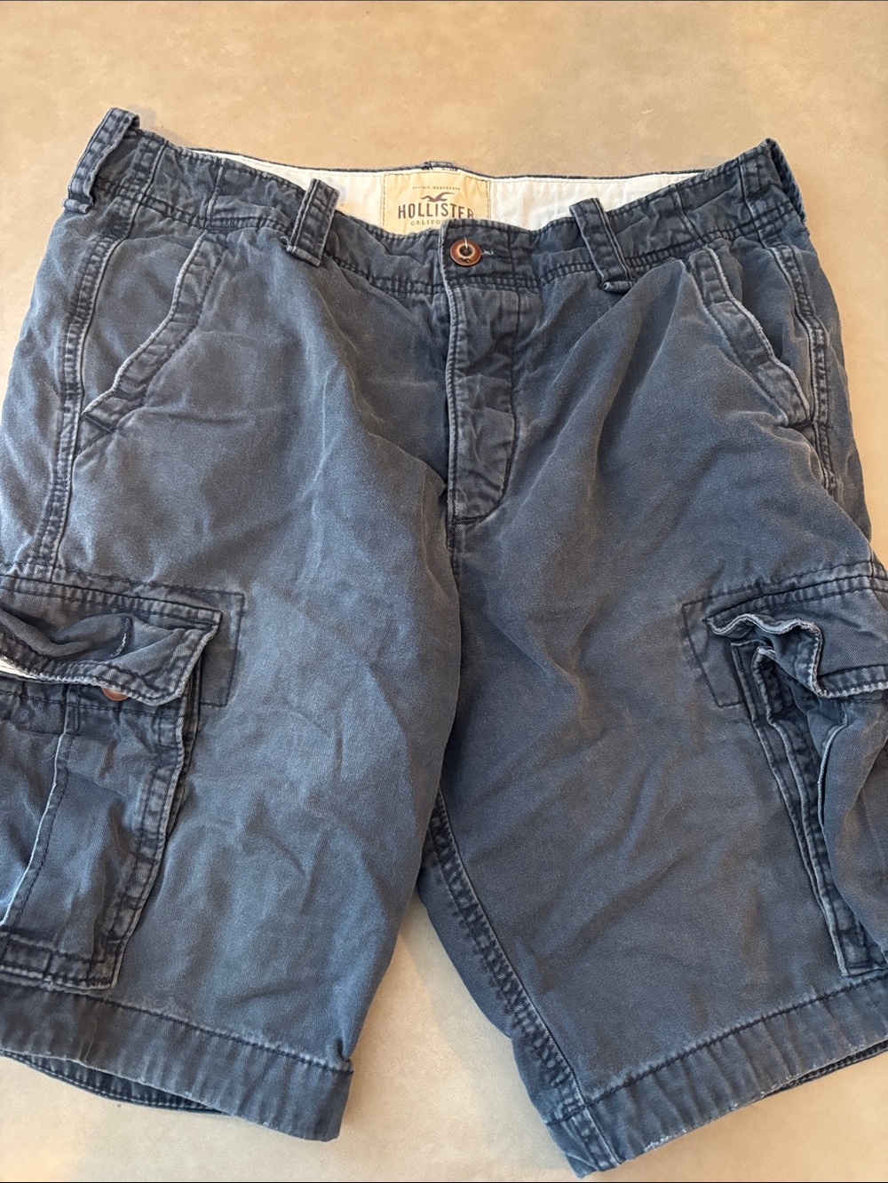 Hollister Men's Washed Blue Cargo Shorts